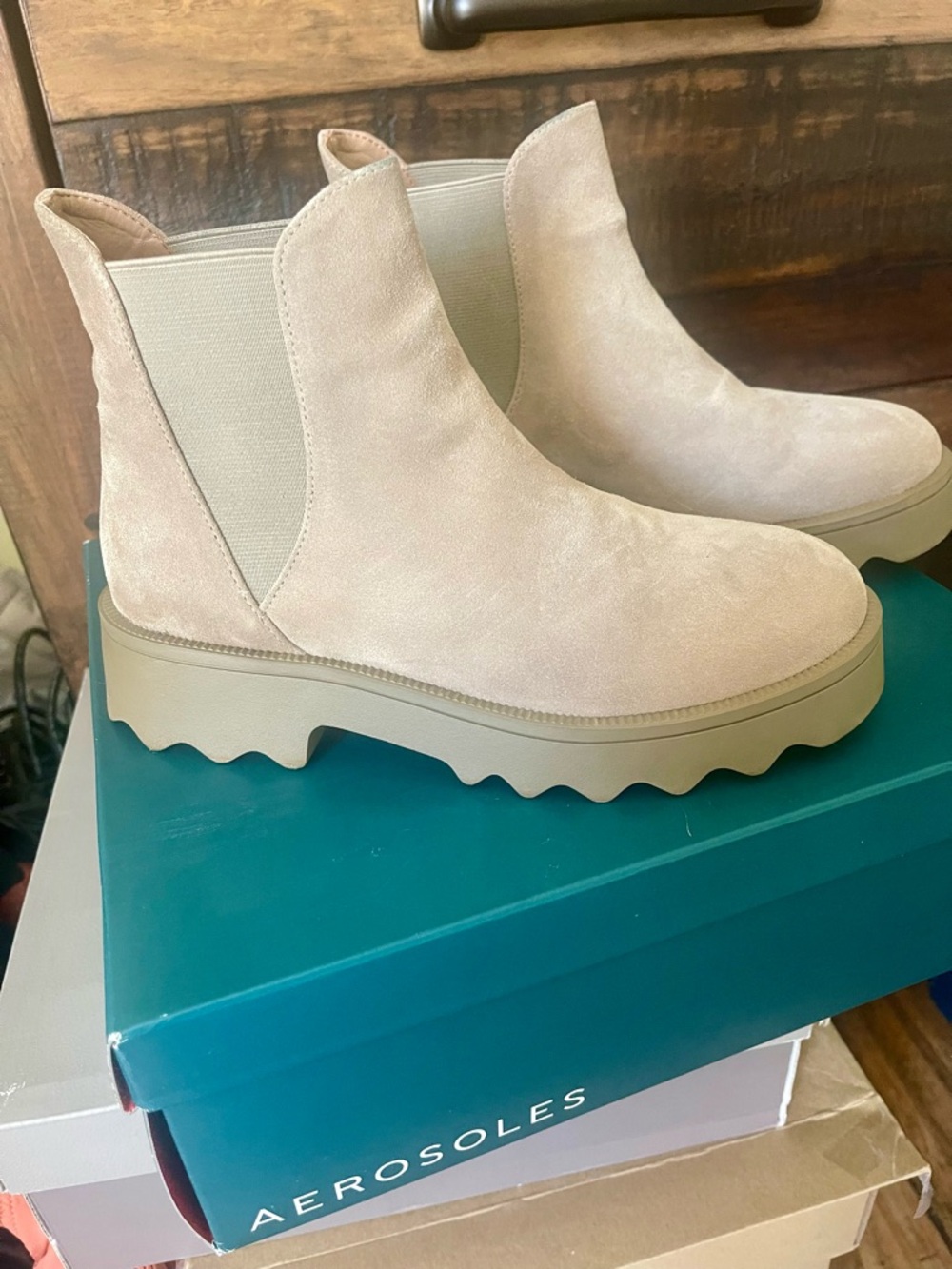 AEROSOLES Light Beige Chelsea Lug Sole Ankle Boots